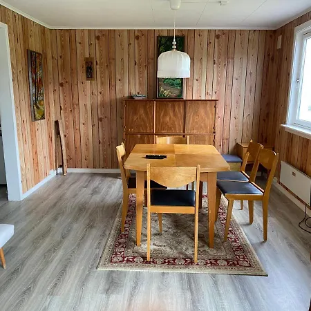 Hus Utsikten * Eidsvåg